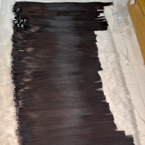 Vente en gros de matières premières vietnamiennes vierges 100% lisses perruque naturelle à double tissage Extensions de cheveux humains - Product Image 1