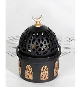 Quemador de incienso piramidal hecho a mano con base de trabajo de caligrafía árabe dorada y tapa ventilada para Eid y Ramadán - Product Image 3