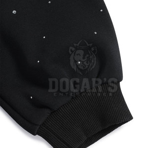 Sweat à capuche en tissu doux, look luxueux, détails en pierre, tendance inspirée de la mode streetwear - Product Image 4