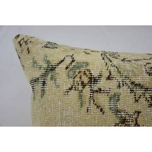 Almohada de lana de retazos Beige Chinoiserie Toile, almohada decorativa de 32x32 pulgadas - Product Image 2