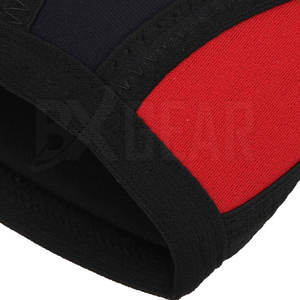 Rodillera de calidad superior que se mantiene en su lugar durante entrenamientos intensos ofreciendo apoyo y protección - Product Image 6