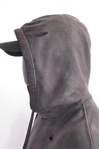 Vente en gros Sweat à capuche pour homme en coton épais, coupe oversize, avec broderie vieillie, effet délavé soleil et imprimé - Product Image 2