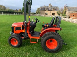 รถแทรกเตอร์คูโบต้า รุ่น B1241 |   รถแทรกเตอร์ดีเซล 24 แรงม้า สำหรับการเกษตร - Product Image 5