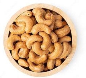Fournisseur de noix de cajou frites salées de haute qualité 100% naturelles, texture dure, sac W180/W240/W320/W450 - Product Image 1