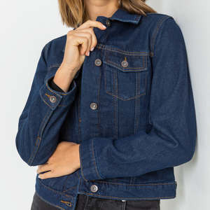 Prix d'usine durable Veste denim en coton indigo personnalisée à manches longues conçue pour les femmes pour un confort en toutes saisons - Product Image 1