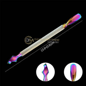 Outil de soin des ongles en acier inoxydable à double extrémité de vente chaude poussoir de cuticules de manucure efficace pour le nettoyage des ongles d'élimination des peaux mortes - Product Image 2