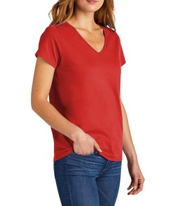 Vente en gros de haut de yoga vierge oversize d'été t-shirts pour femmes t-shirt court uni pour dames t-shirt à col en V en coton de haute qualité - Product Image 1