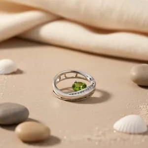 Pendentif Solitaire Minimaliste en Argent 925 Art Palace avec Pierre Précieuse Péridot Vert, Design Géométrique, Bijoux pour Femme, Certifié par un tiers - Product Image 1