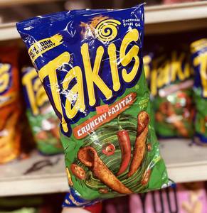 Takis Tortilla Snack Chips Takis Chips Fuego Xtra Hot Takis patatine di mais aromatizzate al peperoncino originali 190g di francia - Product Image 2