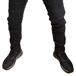 Conçues pour les longues balades en moto, ces pantalons textiles offrent un soutien protecteur pour la conduite avec protections de genoux de niveau CE 1. - Product Image 5