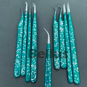 Pince à cils speckle personnalisée avec un design professionnel avec structure durable en acier inoxydable et écologique - Product Image 4