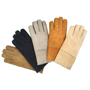 Venta al por mayor de guantes de piel de oveja a prueba de viento forro de piel térmica para Ciclismo de Invierno pantalla táctil Compatible para uso diario al aire libre - Product Image 1