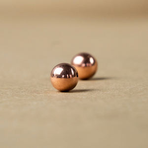 Cuentas redondas de shungita chapadas en cobre de 0.24 pulgadas (6 mm), agujero de 0.06 pulgadas (1.5 mm) - Product Image 2