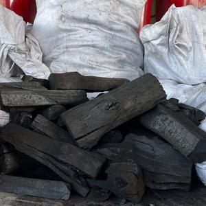 Carbón de madera de Namibia y carbón de madera dura sólida de Sudáfrica - Product Image 1