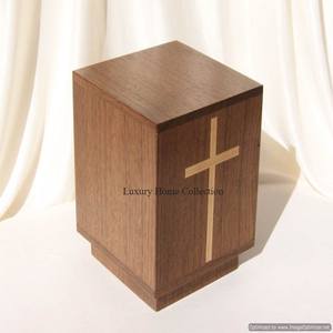 Urnas de cremación de Metal con acabado de esmalte verde claro, mariposa grabada, calidad de lujo, cenizas humanas, suministro de accesorios funerarios - Product Image 4