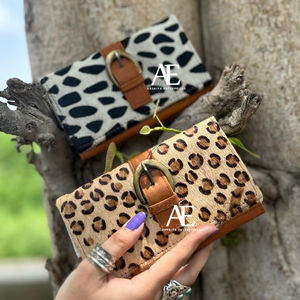 ใหม่กระเป๋าสตางค์ผู้หญิงทำจากผมแท้แบบซ่อนกระเป๋าสตางค์หนังแบบพับสองชั้นมีซิปกระเป๋าคลัทช์พิมพ์ลายสัตว์ขนสัตว์ - Product Image 1