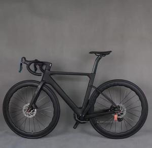 Bicicleta de Carretera T1000 TT-X42 Original en Perfecto Estado con Grupo Hidráulico Di2 Completo y Juego de Ruedas - Product Image 3