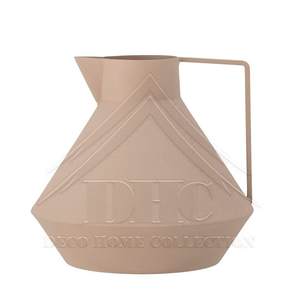 Vase à fleurs en métal de forme moderne et antique, design durable et de qualité supérieure pour des compositions florales élégantes - Product Image 5