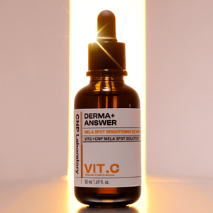 Ampolla Aclarante de Manchas Mela Spot de CNP Derma+ Answer, 50 ml, Suero para el Cuidado de la Piel de Alta Calidad - Product Image 3