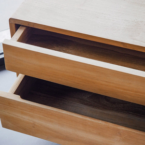 ขาตั้งทีวีไม้สักเนื้อแข็งแบบมินิมอลลิสต์พร้อมลิ้นชักและพื้นผิวการขัดละเอียดเหมาะสำหรับการติดตั้งเฟอร์นิเจอร์ห้องนั่งเล่น - Product Image 5