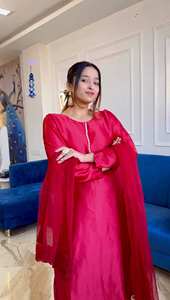 Tissu lourd Japon dessus en soie avec bordure perlée point complet 42 taille longueur 40 lourd Japon fond en soie avec perle travail complet - Product Image 2