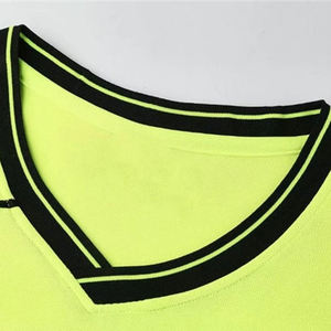 Maillot de football pour homme à col rond, logo personnalisé imprimé, 100% polyester, manches courtes, léger, respirant, extensible dans quatre directions - Product Image 2