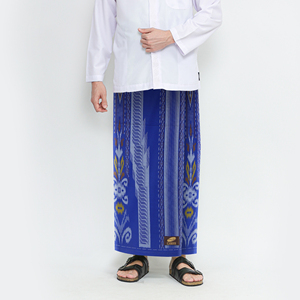 Vente en gros ATLAS Idaman Sarong musulman pour homme Indonesia Rayon Blue Premium Quality 125x105cm - Product Image 2