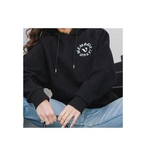 เสื้อกันหนาวคอกลมมีฮู้ดสำหรับเด็กหญิงและเด็กชายเสื้อสเวตเชิ้ตพิมพ์ลายโลโก้ตามสั่งสีดำ - Product Image 4