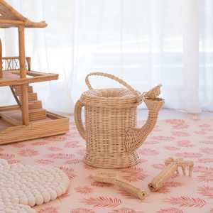 Juego de mini jardineros de ratán natural adorable hecho a mano para niños, hecho en tiempo de juego Vietnam, lindos juguetes de ratán para juegos imaginativos - Product Image 3