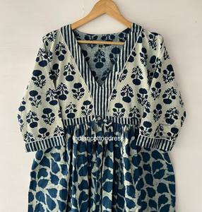 เสื้อผ้าผู้หญิงคุณภาพส่งออกชุดเดรสผ้าฝ้ายพิมพ์ลายบล็อกชุดเดรสดอกไม้สําหรับผู้หญิงมีจําหน่ายในราคาไม่แพง - Product Image 3