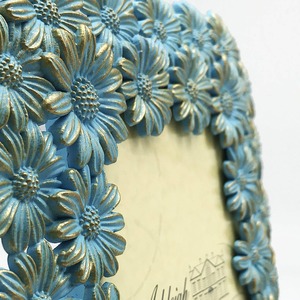 Stunning Blue Floral Photo Frame Crafted In Artistic Design Perfect For <b>Memories</b> <b>Keepsakes</b> And Portraits - Product Image 2