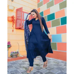 Ensemble de costume pour femme en rayonne bleu égyptien avec dupatta Gotta Jaal par Thread & Button - Product Image 5