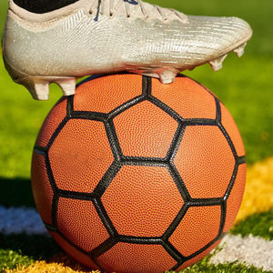 Balón de fútbol de la mejor calidad al por mayor, duradero, del mejor rendimiento, tamaño personalizado, hecho en cuero, balón de fútbol con etiqueta privada - Product Image 4