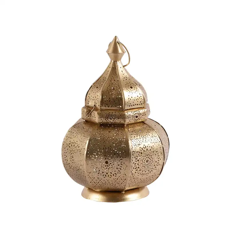 Lanterne décorative à bougie marocaine en métal doré pour le Ramadan Lanternes marocaines en métal suspendues au sol