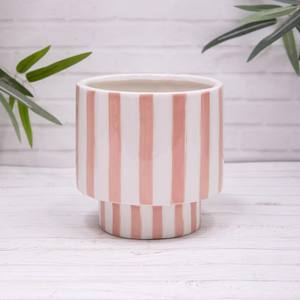 Ensemble de pots de fleurs en céramique rayés de luxe avec base surélevée, porte-plantes décoratif d'intérieur durable - Product Image 2