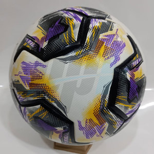 Équipement sportif en gros : Ballon de football thermocollé, faible MOQ, couleur unie, pour adulte - Product Image 2