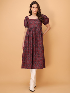 Robe décontractée à manches courtes et col carré pour femmes - Product Image 3