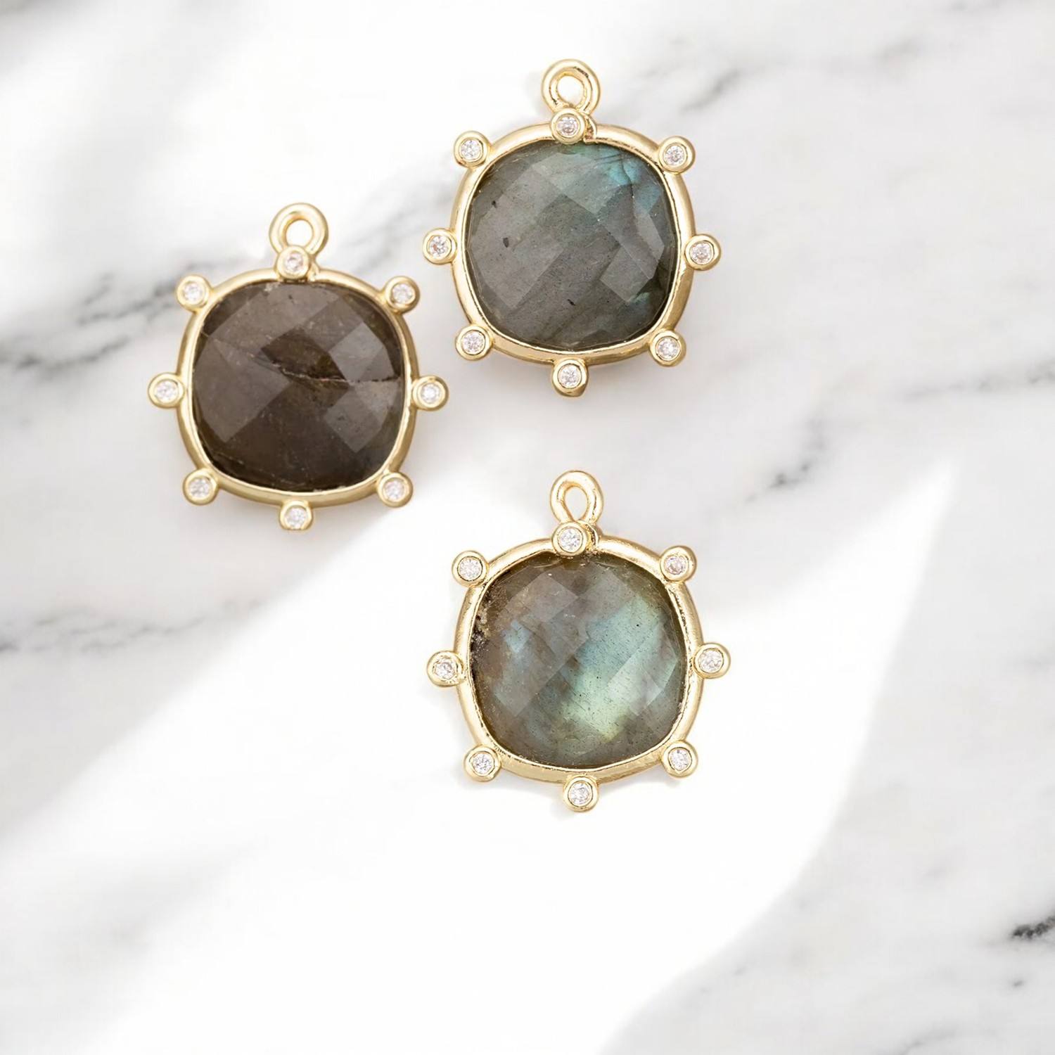 ลาบราดอไลท์