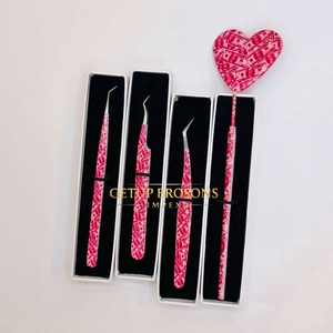 Pinzas para Pestañas GETUP BROSONS IMPEX Nuevas Personalizables de Acero Inoxidable con Recubrimiento Rosa Dólar y Agarre de Diamante con Espejo - Product Image 5