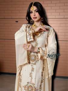 Abaya longue A-line pour femmes arabes AWAIS HOUSE, broderie de cristaux et de paillettes, tissu en velours de chiffon, écologique et lavable - Product Image 6