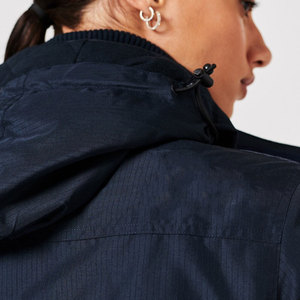 Personalizado Senderismo Chaquetas Cortavientos Mujeres Deportes al aire libre Escalada Con Capucha Chaqueta cortavientos de gran tamaño - Product Image 6