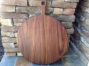 Planche à découper en bois durable AXIOM - Écologique, taille et logo personnalisables, épaisseur de 1,5 cm, multi-usages pour la cuisine - Product Image 2