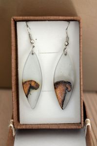 <b>Heart</b> Shape Earrings in Gold Foil <b>Black</b> White Resin Square Round Geometric Wooden Resin Drop Earrings with Angel Style Pattern - Product Image 5