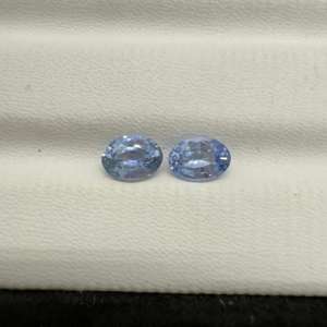 Pierre précieuse en vrac de saphir bleu naturel hautement poli 1.92 carats de forme ovale lisse pour la fabrication de bijoux fins - Product Image 3