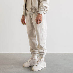 Survêtement professionnel d'hiver pour hommes, vêtements de sport OEM, usine de vêtements au Pakistan, Outfitize International - Product Image 2