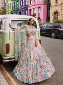 도매 무거운 수 놓은 Lahenga Choli Dupatta와 돌 진주 작업 블라우스 신부 Lehenga 파티