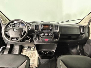 Furgoneta de carga de techo alto 2022, poco usada, con distancia entre ejes extendida, motor de gasolina de 3.6L, transmisión automática y puertas correderas dobles. - Product Image 2