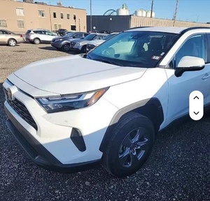 RAV-4 XLE 2024 DISPONIBLE POUR LIVRAISON IMMÉDIATE voiture d'occasion - Product Image 6