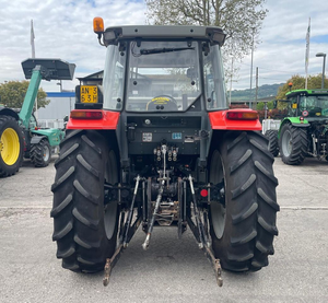 Tracteur agricole Masseys-Ferguson 4355 - Product Image 4