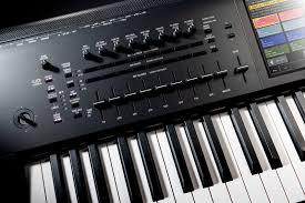 Kronos 3 61-Key Music Workstation รุ่นใหม่ล่าสุด พร้อมจัดส่งทั่วโลก - Product Image 4